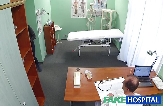 XXX اولین رابطه جنسی مقعد عکس سکسی کیرتو کون سمپاتیک امیدهای جذاب