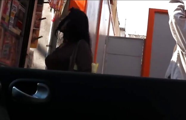 XXX MILF رهایی عکس سکسی کوس خوردن یافته توسط یک ویبراتور قدرتمند سیاه