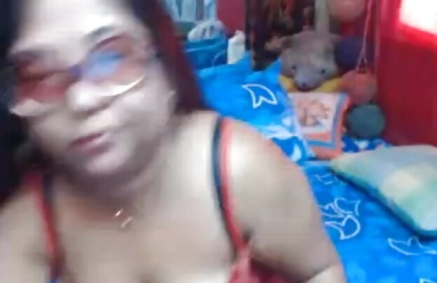 XXX مدل وب کم چاق نوازش بیدمشک عکس سکسی کس خوشگل