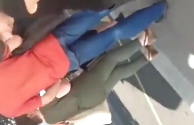 XXX صبحانه یک مرغ جذاب در موقعیت سوار عکس کونکس فاک می شود