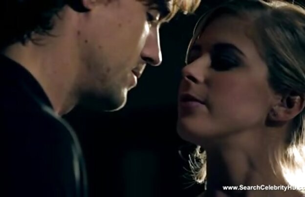 XXX لیلا عكس سكسي كس شاه
